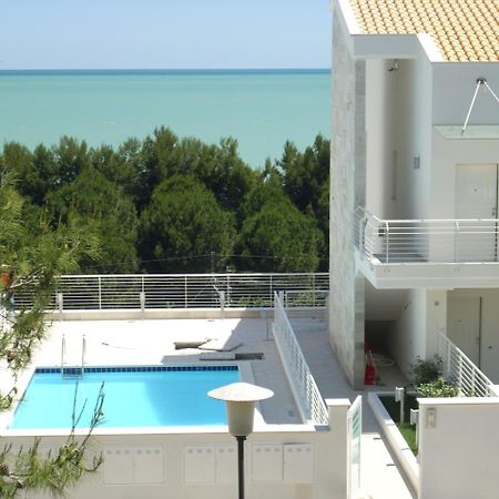 Cerrano Park Resort Pineto Exteriér fotografie